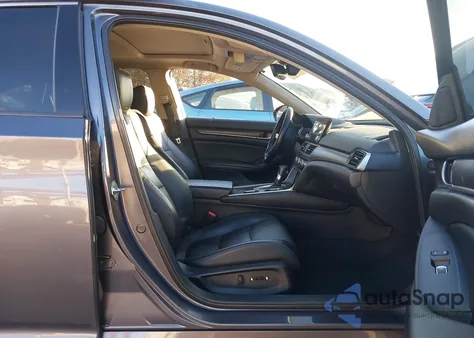 2018 Honda Accord Ex-L из США, поврежденный, VIN 1HGCV1F54JA140931